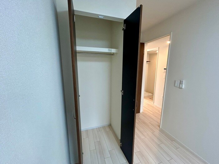 物件内観写真12　(収納)