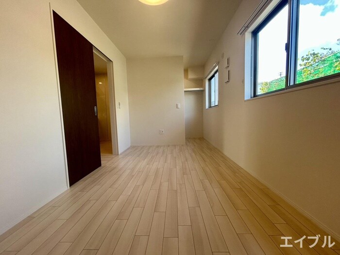 物件内観写真12　(内観写真)