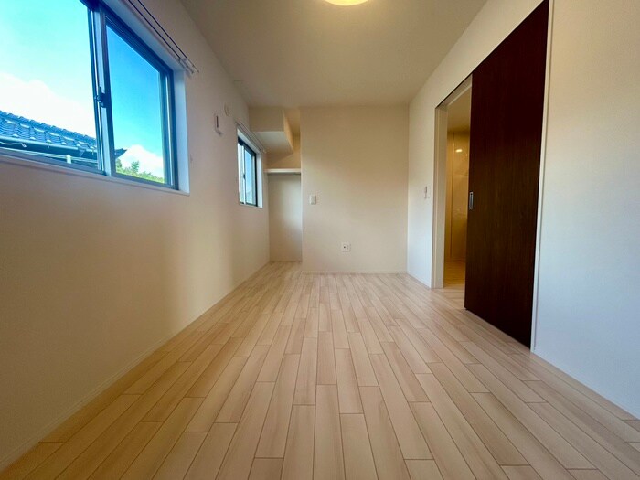 物件内観写真16　(居室)