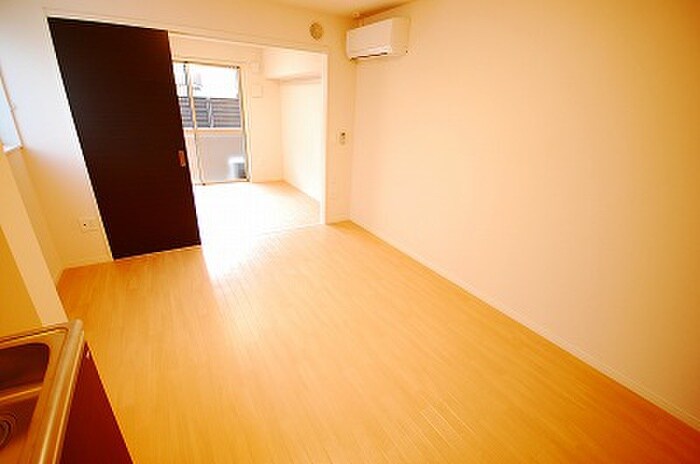 物件内観写真6　(居室)