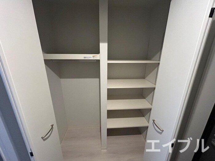 物件内観写真21　(収納)