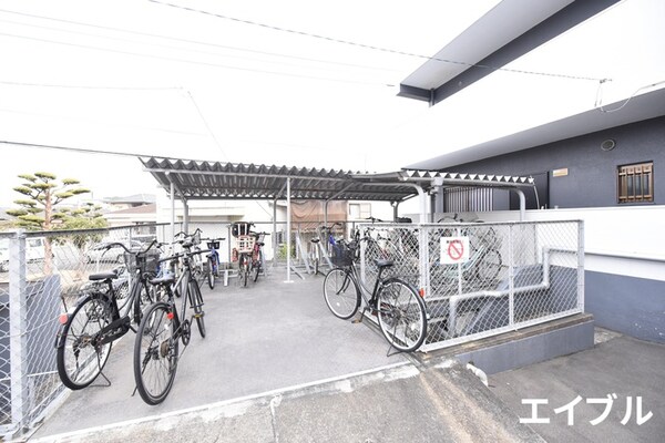 駐輪場