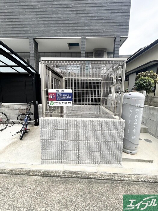 物件外観写真4　(建物設備)