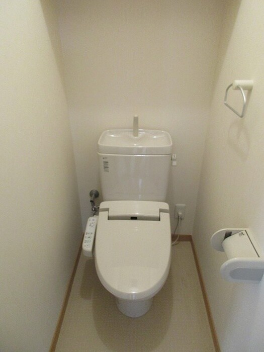 物件内観写真9　(トイレ)