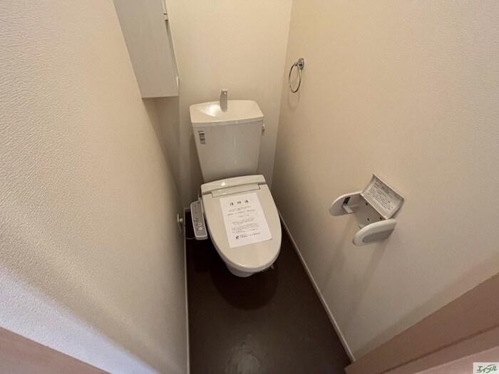 物件内観写真14　(トイレ)