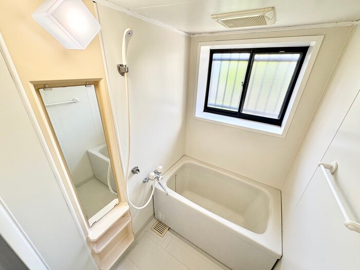 物件内観写真8　(バス／シャワールーム等)