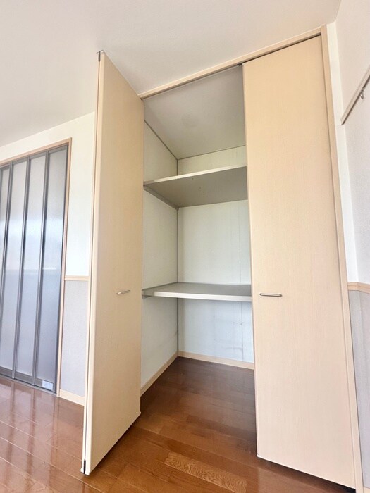 物件内観写真9　(収納)