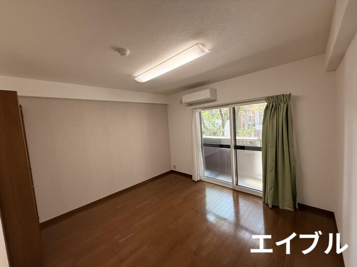 物件内観写真6　(居室)