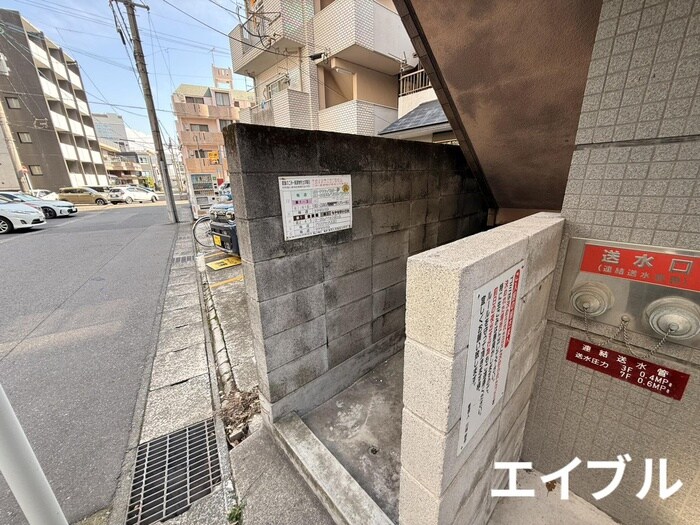物件外観写真4　(建物設備)