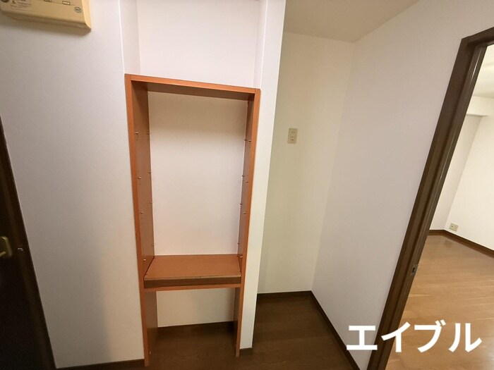 物件内観写真12　(収納)