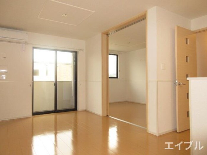 物件内観写真8　(内観写真)