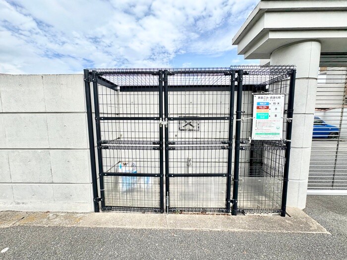 物件外観写真6　(建物設備)