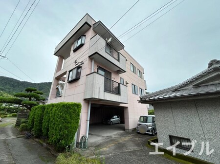 山下アパート外観写真