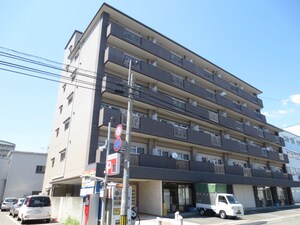 カ－サリナ－ト東比恵外観写真