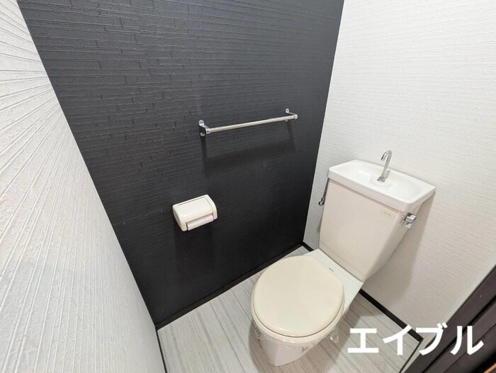 物件内観写真11　(トイレ)
