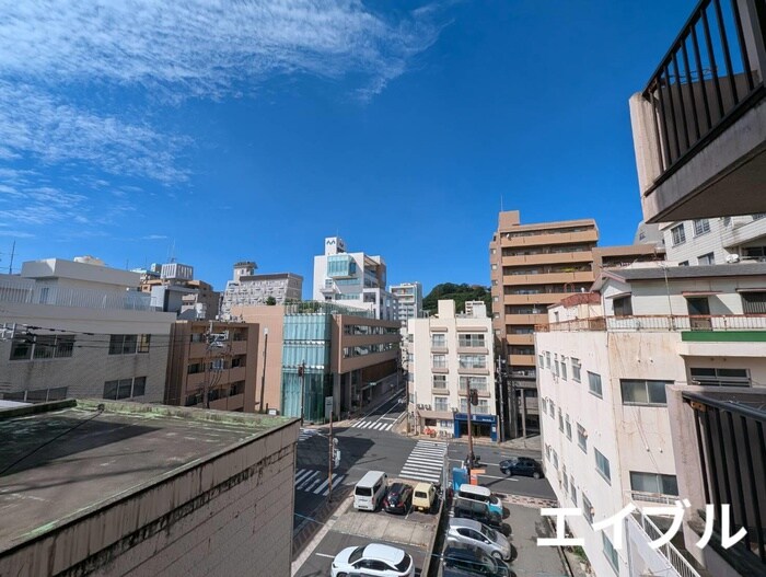 物件内観写真15　(室内からの展望)