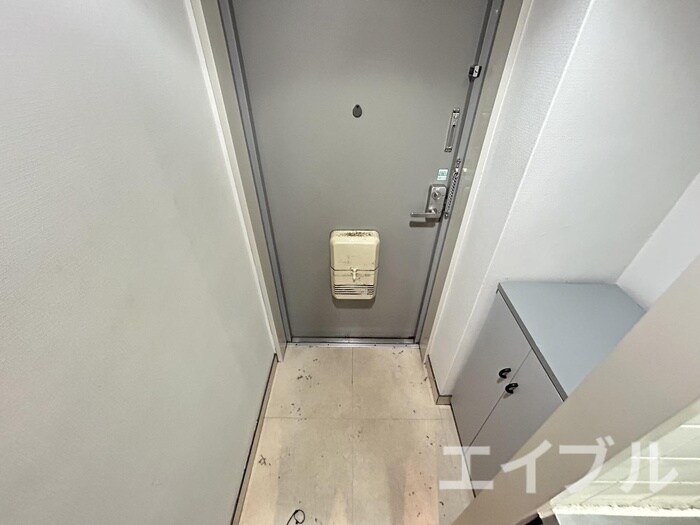 物件内観写真17　(玄関)