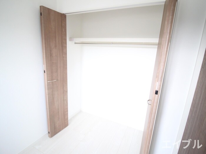 物件内観写真15　(収納)