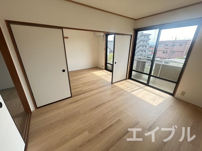 物件内観写真8　(居室)