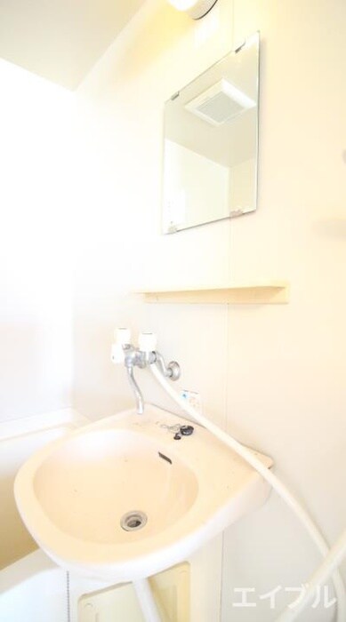 物件内観写真12　(洗面)