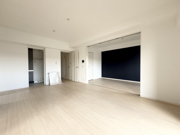 物件内観写真4　(居室)