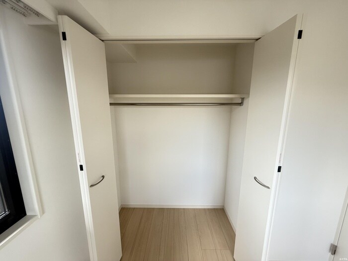 物件内観写真12　(収納)