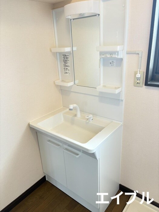 物件内観写真11　(洗面)