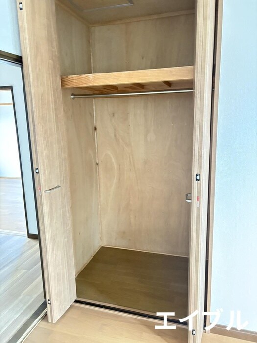 物件内観写真15　(収納)