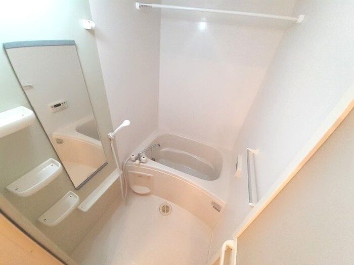 物件内観写真10　(バス／シャワールーム等)