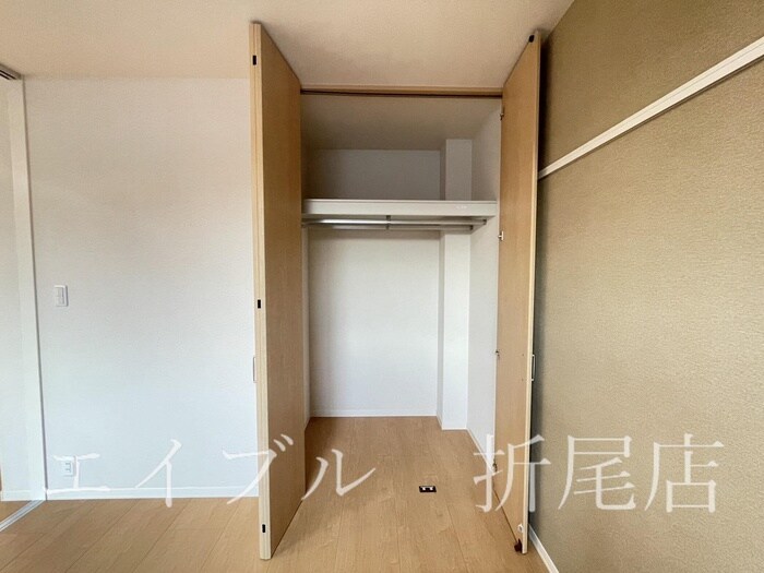 物件内観写真10　(収納)