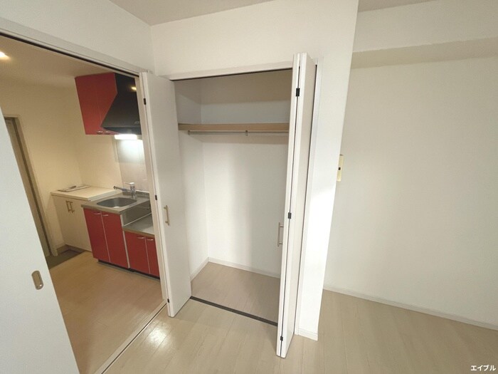 物件内観写真10　(収納)