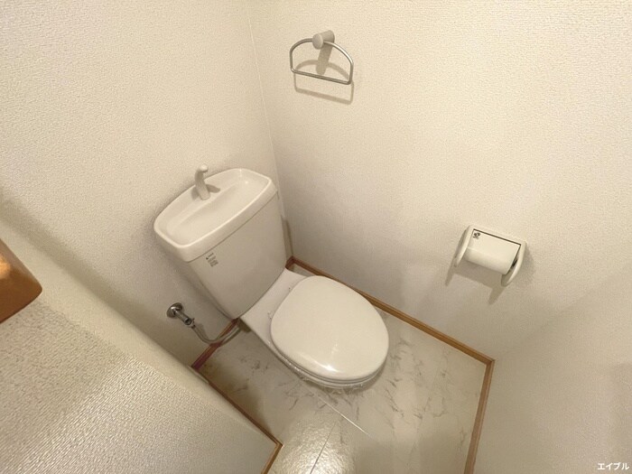 物件内観写真14　(トイレ)