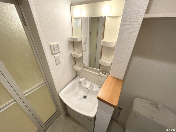 物件内観写真15　(洗面)