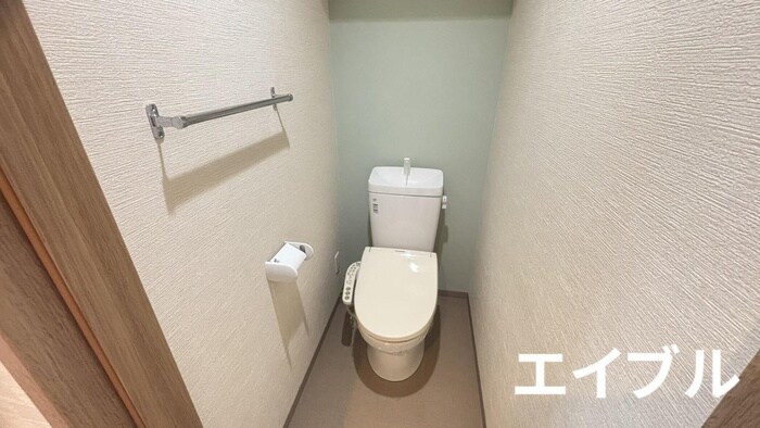 物件内観写真11　(トイレ)