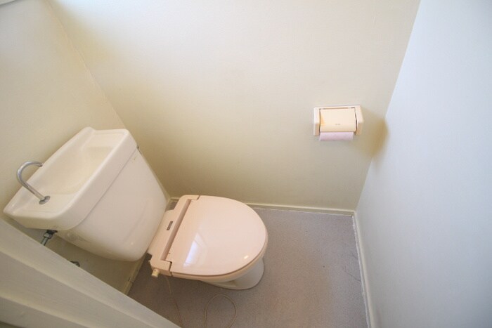 物件内観写真11　(トイレ)