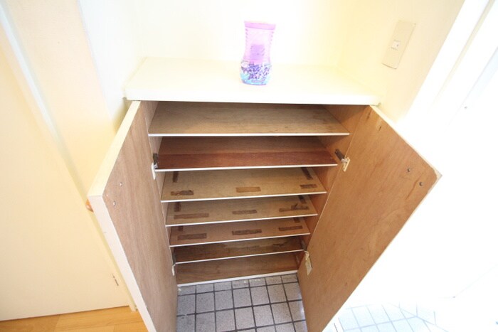 物件内観写真17　(靴箱)