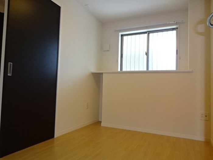 物件内観写真5　(居室)