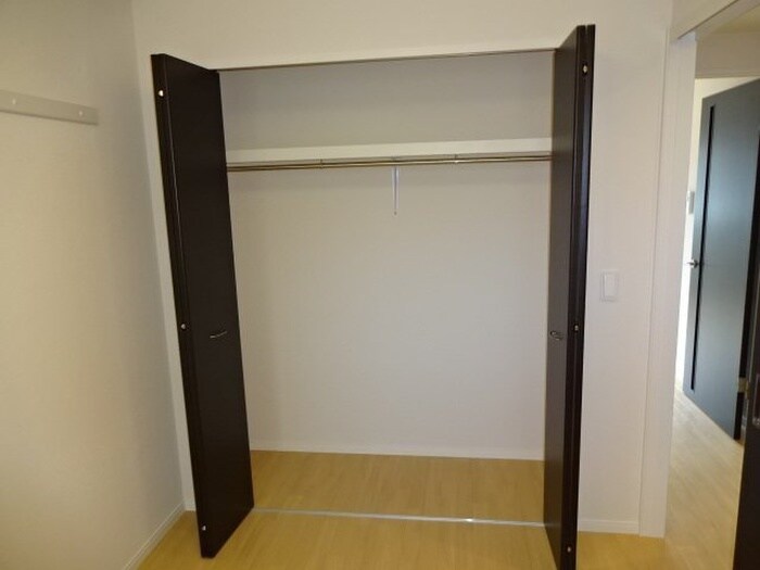 物件内観写真8　(収納)