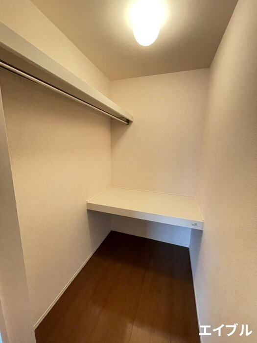 物件内観写真13　(収納)