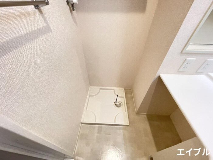 物件内観写真22　(洗濯機置場)