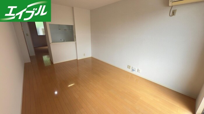 物件内観写真18　(居室)