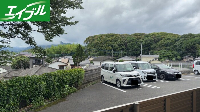 物件内観写真22　(室内からの展望)