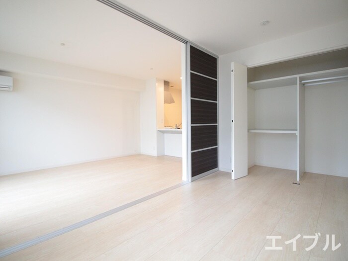 物件内観写真18　(居室)