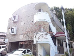 ベルトリーニ警固外観写真