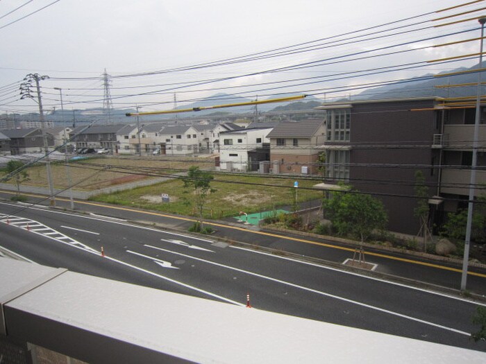 物件内観写真15　(室内からの展望)