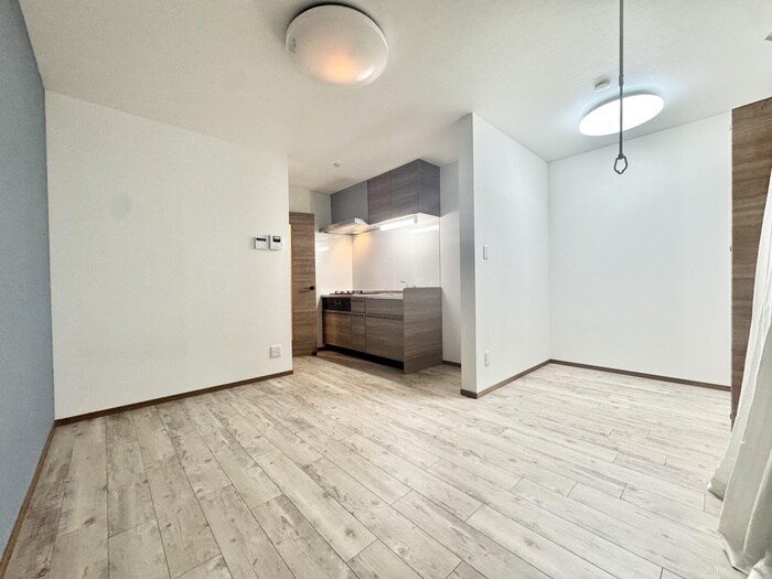 物件内観写真3　(居室)