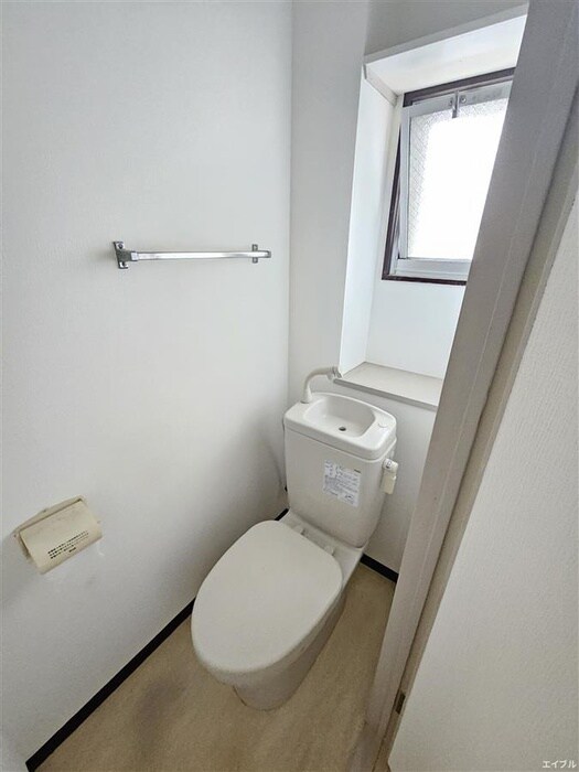 物件内観写真10　(トイレ)