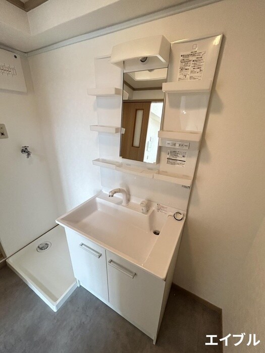 物件内観写真10　(洗面)