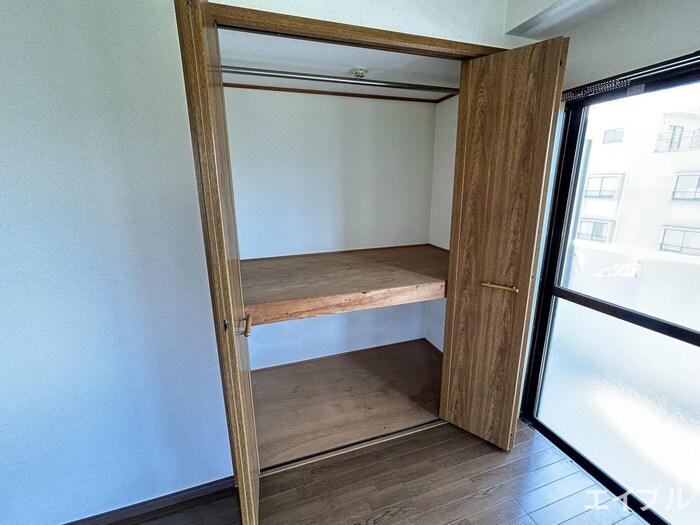 物件内観写真10　(収納)