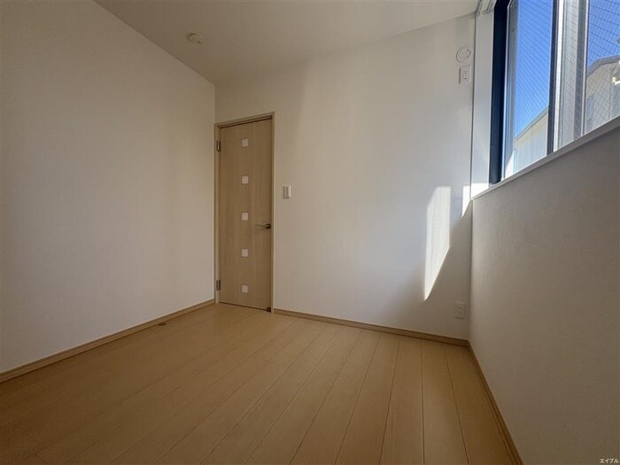 物件内観写真9　(居室)